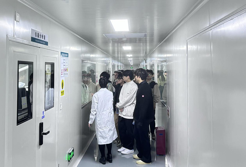 校企联动 双向奔赴 丨热烈欢迎深圳职业技术大学师生到访亿天净化进行学习交流
