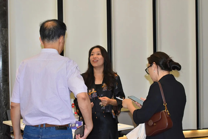  亿天净化总经理出席生物制药与医疗器械研讨厂房建设沙龙，并发表演讲 